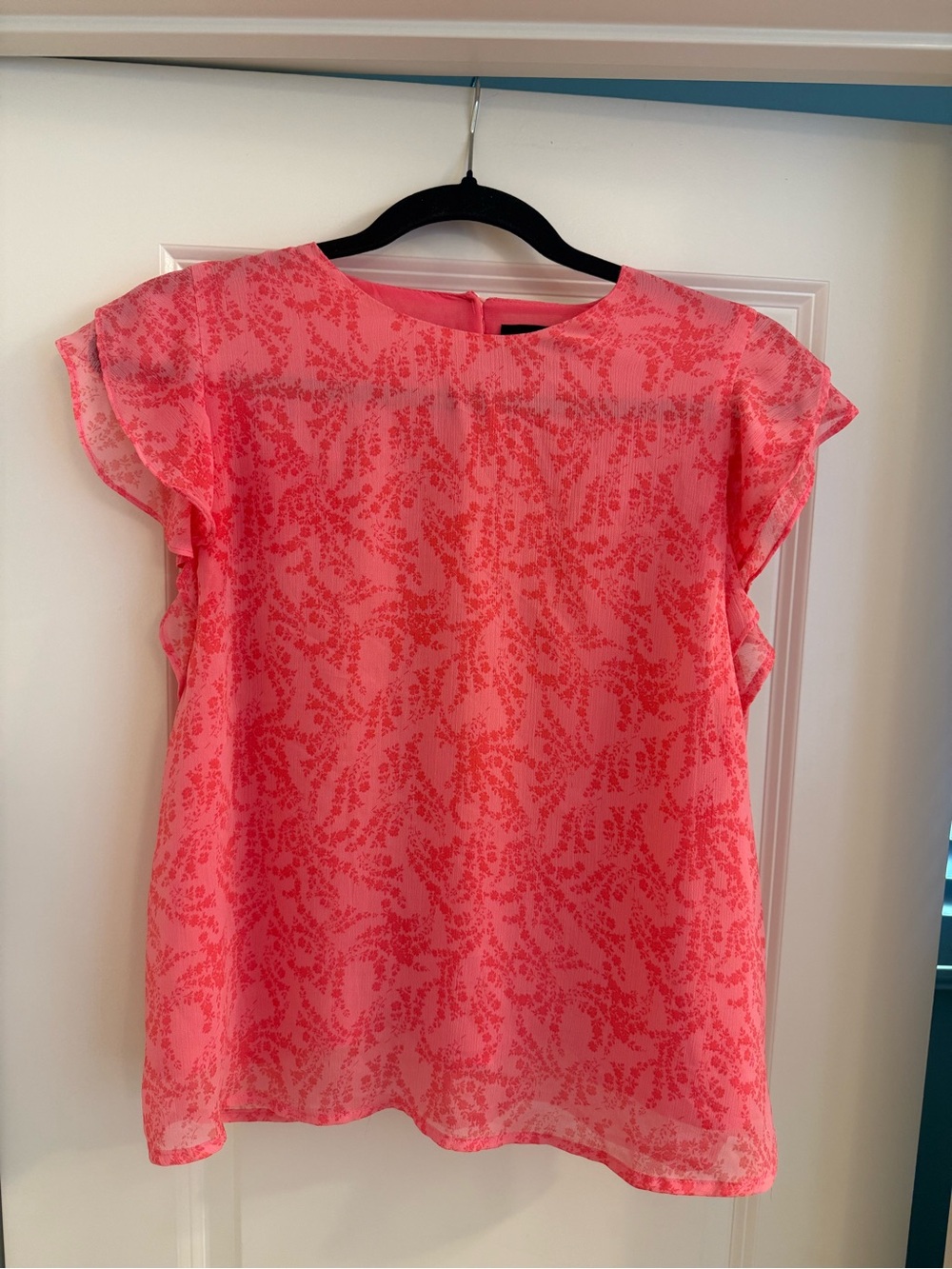 VICI Coral Pink Floral Flutter Sleeve Blouse Top Large